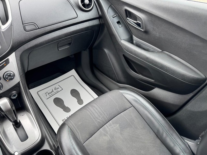 Chevrolet Trax Vehicle Image 15