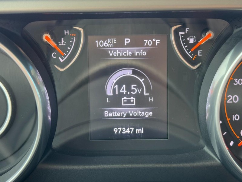 Jeep Wrangler Unlimited Vehicle Image 18