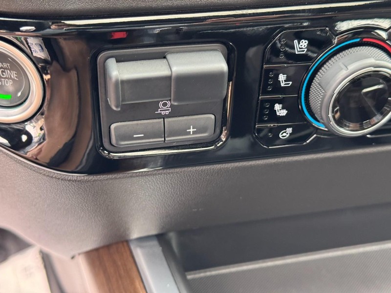 Chevrolet Silverado 1500 Vehicle Image 23