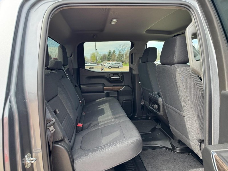 Chevrolet Silverado 1500 Vehicle Image 10