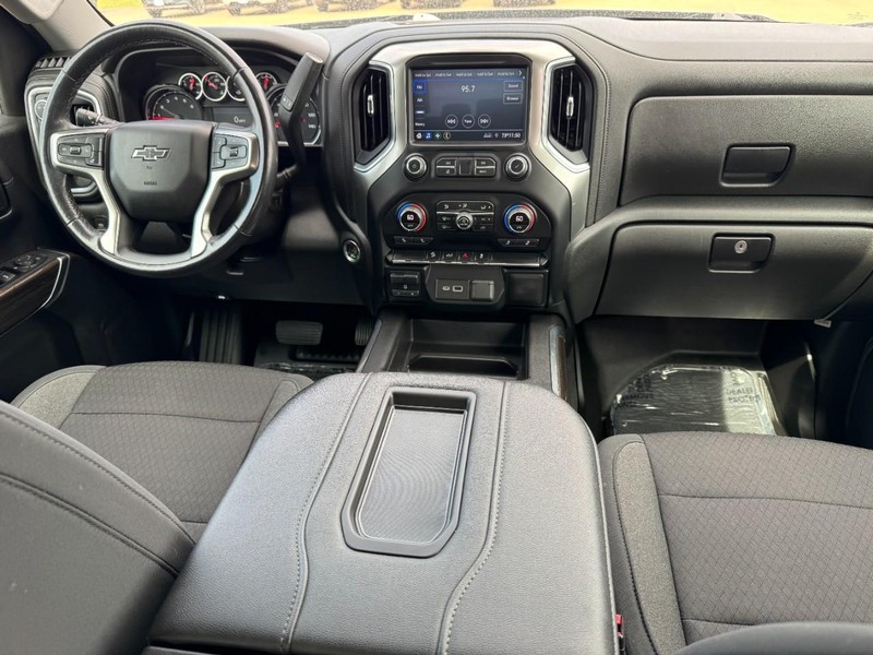 Chevrolet Silverado 1500 Vehicle Image 11