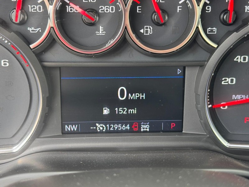 Chevrolet Silverado 1500 Vehicle Image 18