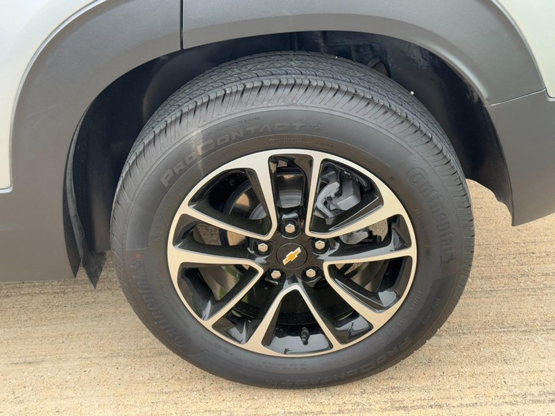 Chevrolet TrailBlazer Vehicle Full-screen Gallery Image 07