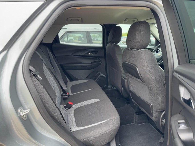 Chevrolet TrailBlazer Vehicle Full-screen Gallery Image 10