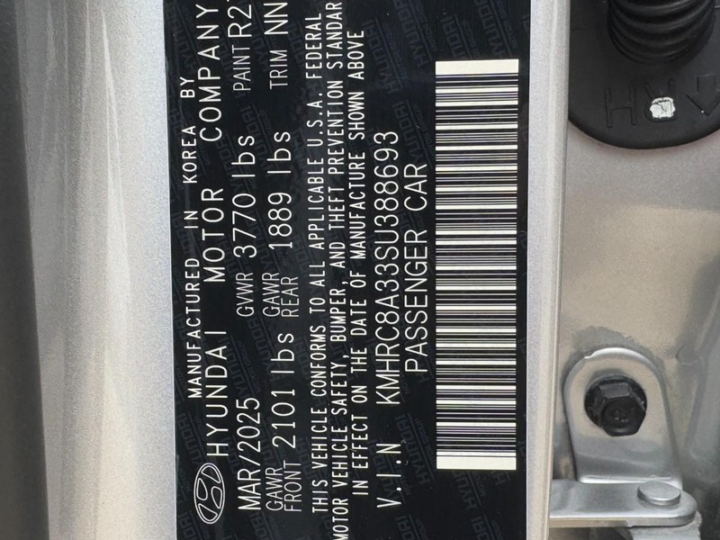 Hyundai Venue Vehicle Image 23