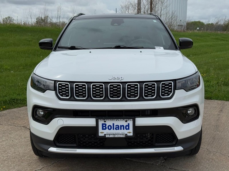 Jeep Compass Vehicle Image 09