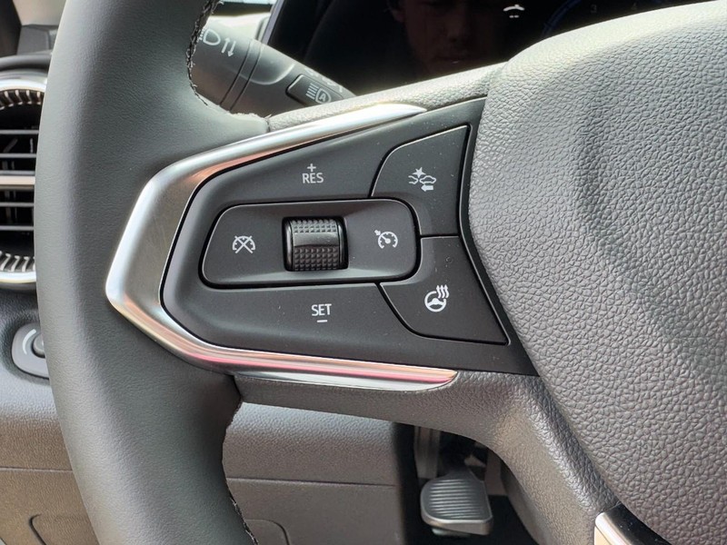 Chevrolet Trax Vehicle Image 10