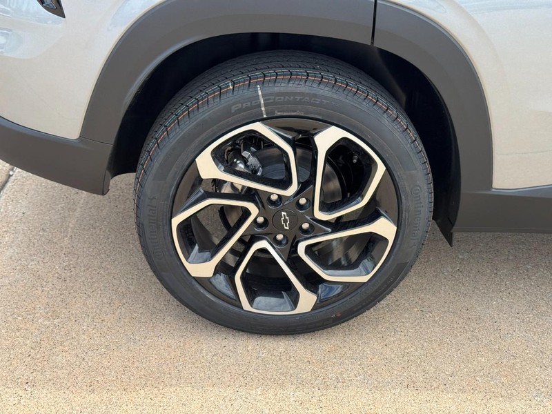 Chevrolet Trax Vehicle Image 04