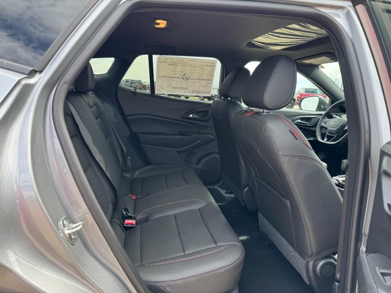 Chevrolet Trax Vehicle Image 05