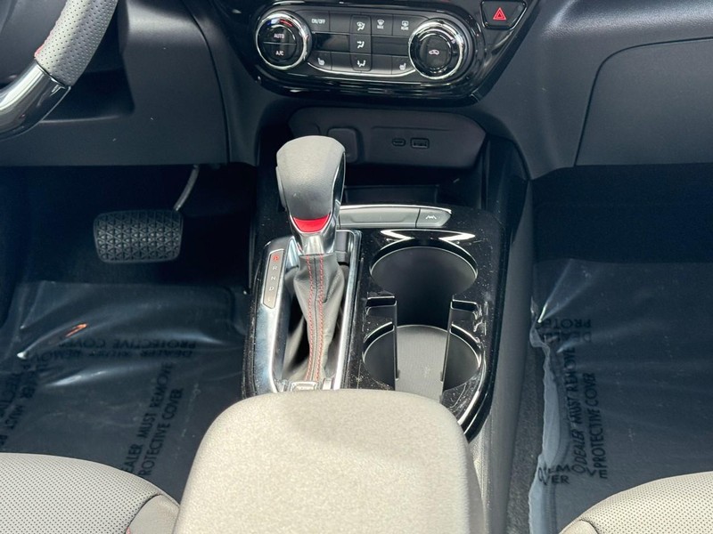 Chevrolet Trax Vehicle Image 09