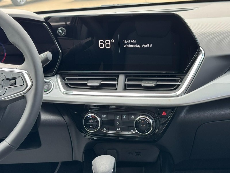 Chevrolet Trax Vehicle Image 08