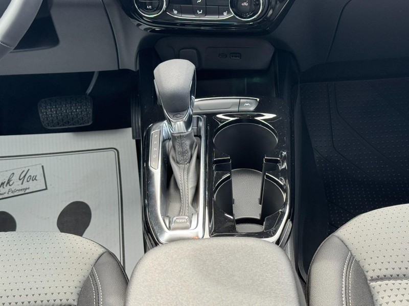 Chevrolet Trax Vehicle Image 09