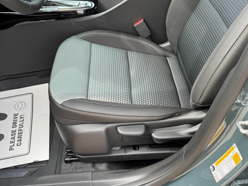 Chevrolet Trax Vehicle Image 14