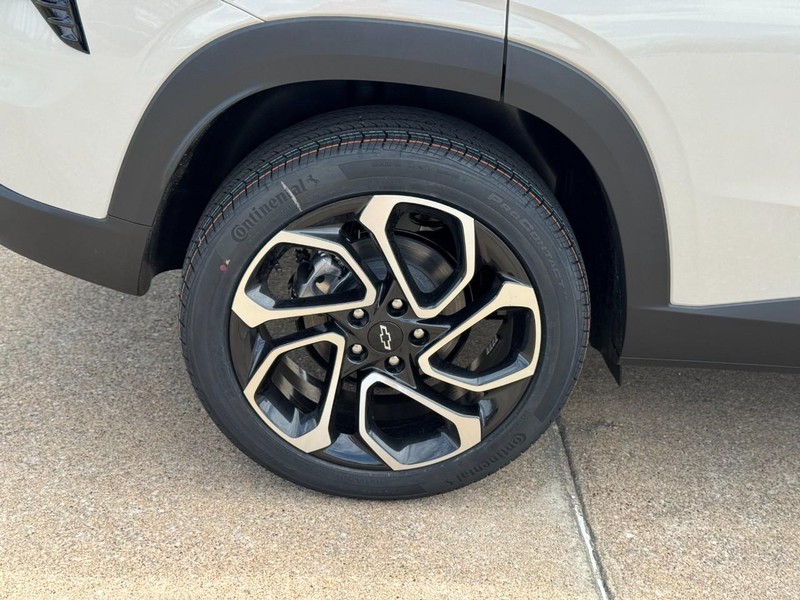 Chevrolet Trax Vehicle Image 04