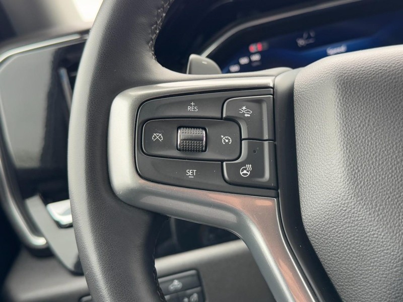 Chevrolet Silverado 1500 Vehicle Image 16