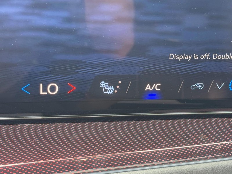 Chevrolet Traverse Vehicle Image 14