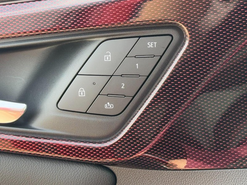 Chevrolet Traverse Vehicle Image 11