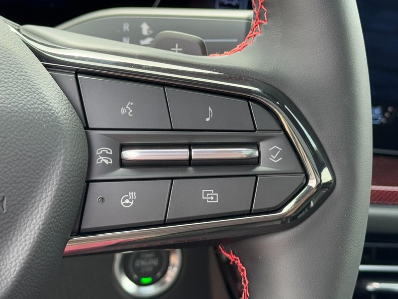 Chevrolet Traverse Vehicle Image 13