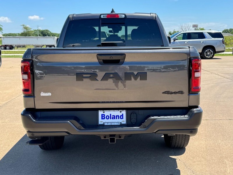 Ram 1500 Vehicle Image 04