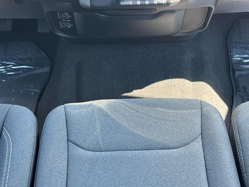 Ram 1500 Vehicle Image 14