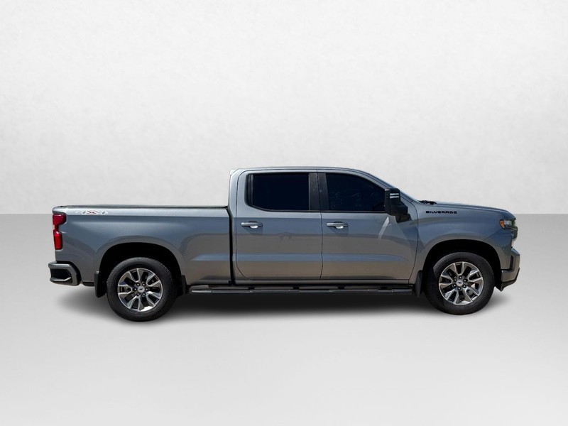 Chevrolet Silverado 1500 Vehicle Image 02