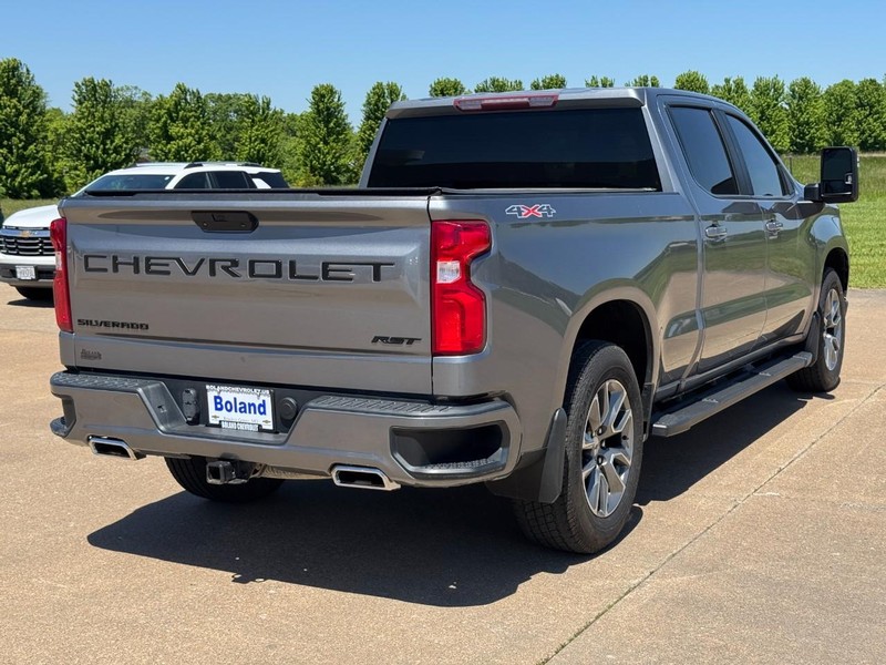 Chevrolet Silverado 1500 Vehicle Image 03