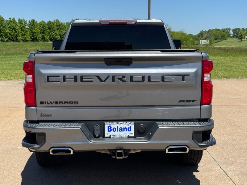 Chevrolet Silverado 1500 Vehicle Image 04