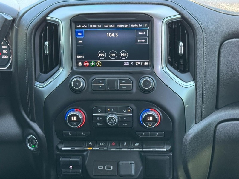 Chevrolet Silverado 1500 Vehicle Image 13