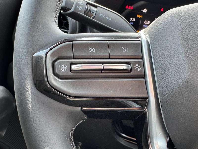 Chevrolet Colorado Vehicle Image 10