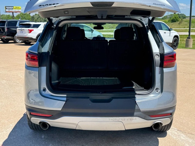 Chevrolet Blazer Vehicle Image 05