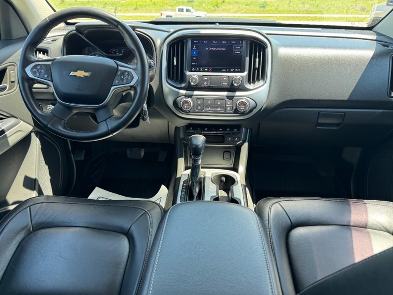 Chevrolet Colorado Vehicle Image 11
