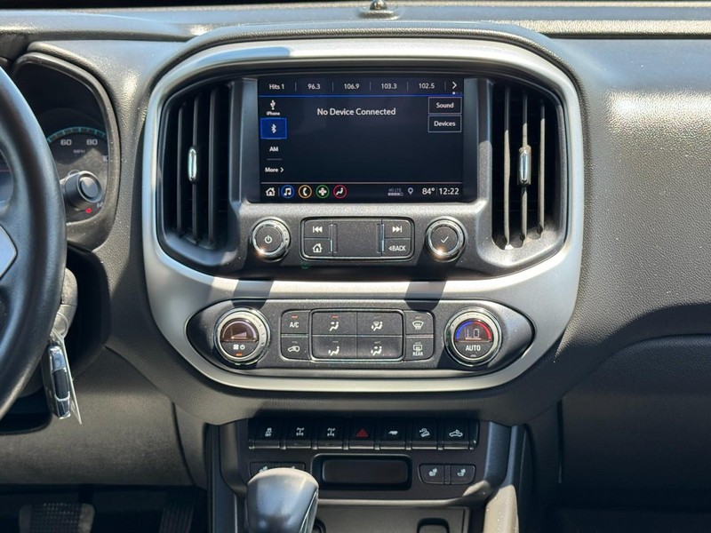 Chevrolet Colorado Vehicle Image 13