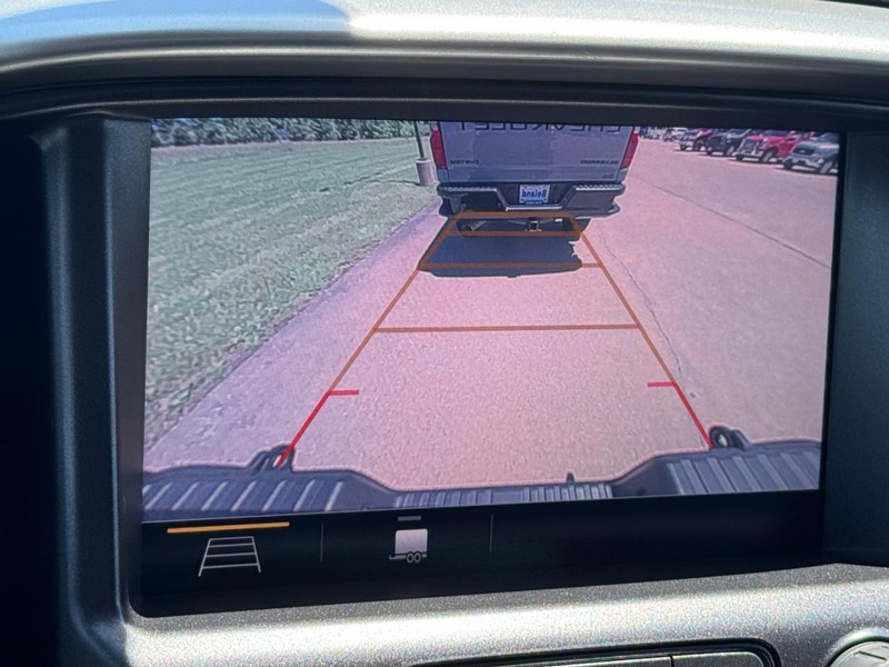 Chevrolet Colorado Vehicle Image 20