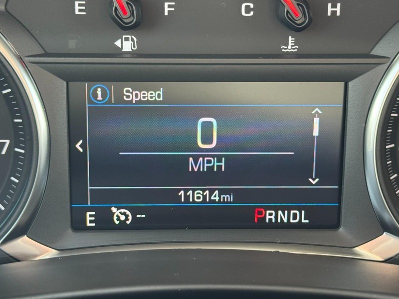 Chevrolet Equinox Vehicle Image 18