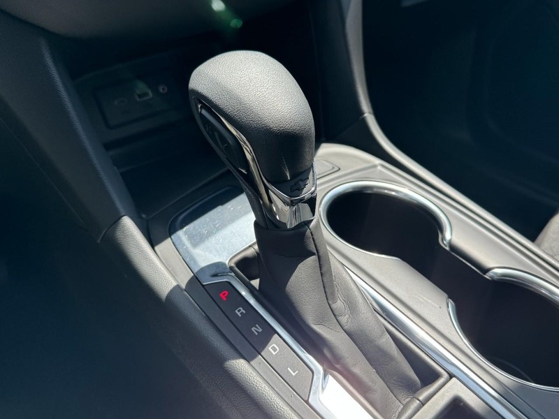 Chevrolet Equinox Vehicle Image 19