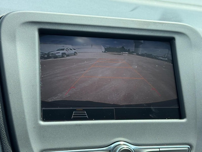 Chevrolet Equinox Vehicle Image 21