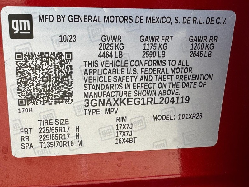 Chevrolet Equinox Vehicle Image 24