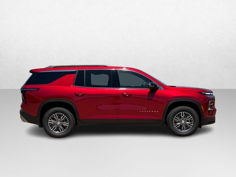 2026 Chevrolet Traverse LT - Photo 2