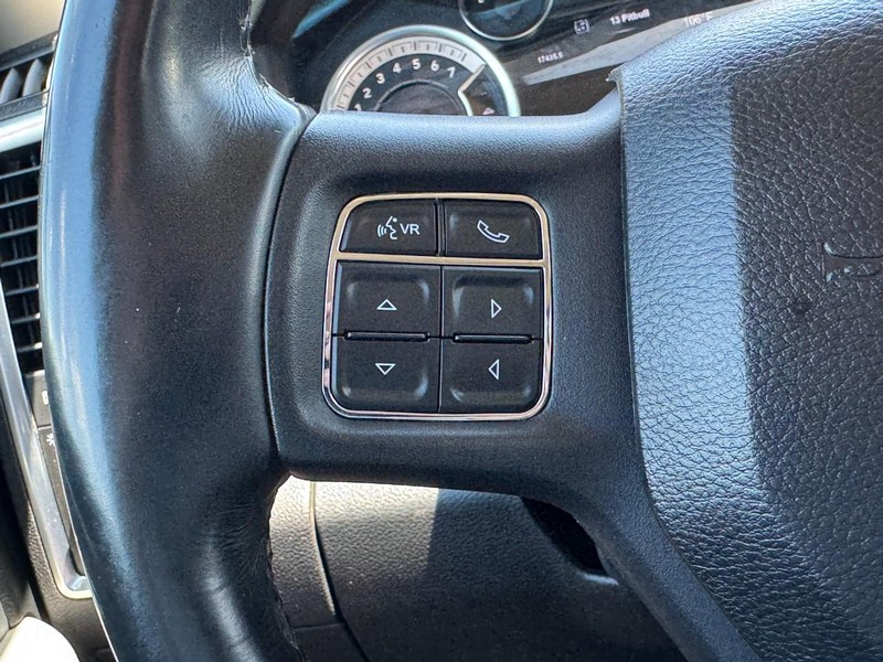 Ram 1500 Vehicle Image 16