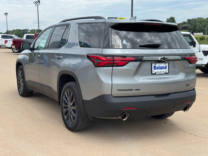 Chevrolet Traverse Vehicle Image 06