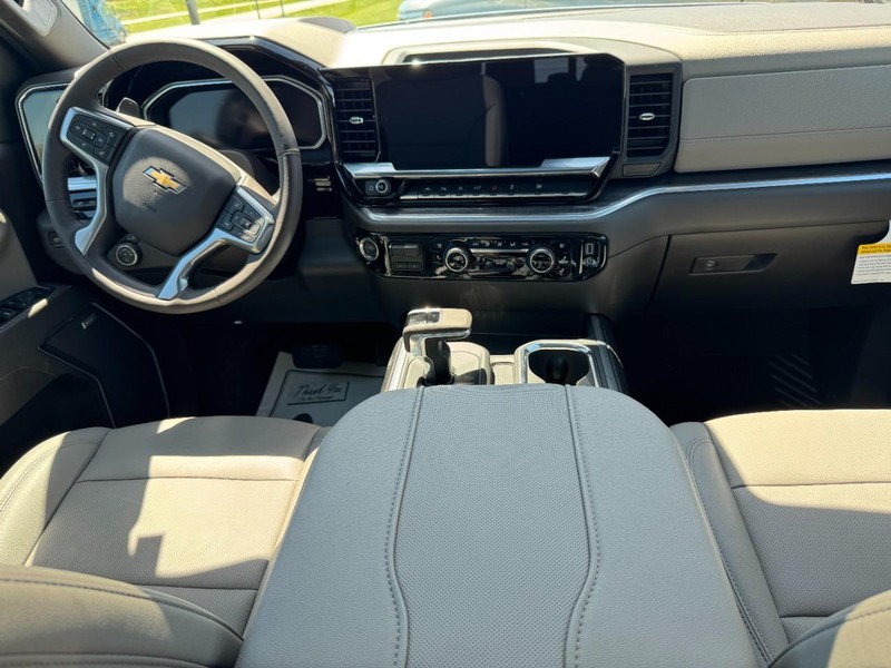 Chevrolet Silverado 1500 Vehicle Image 06