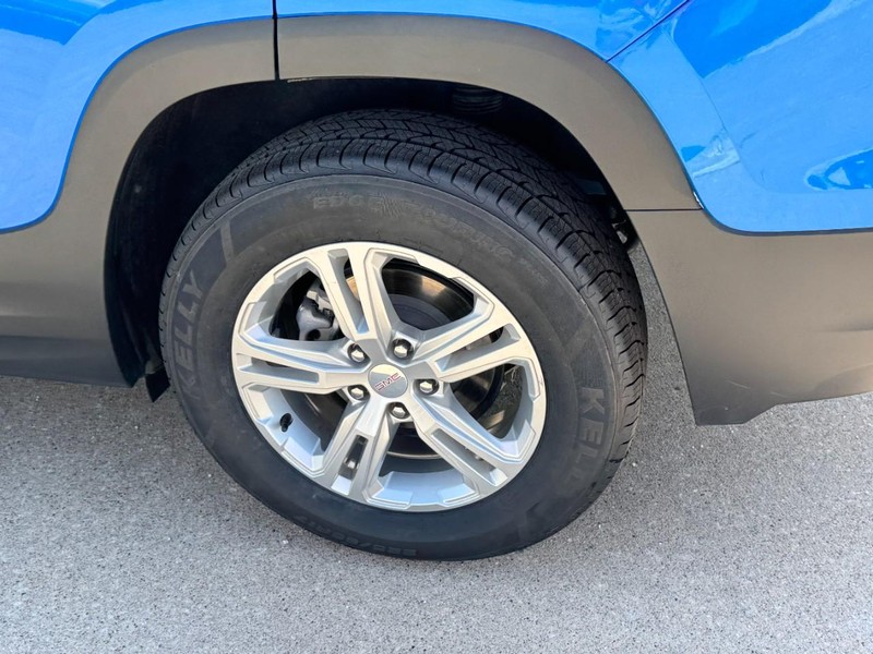 GMC Terrain Vehicle Image 07
