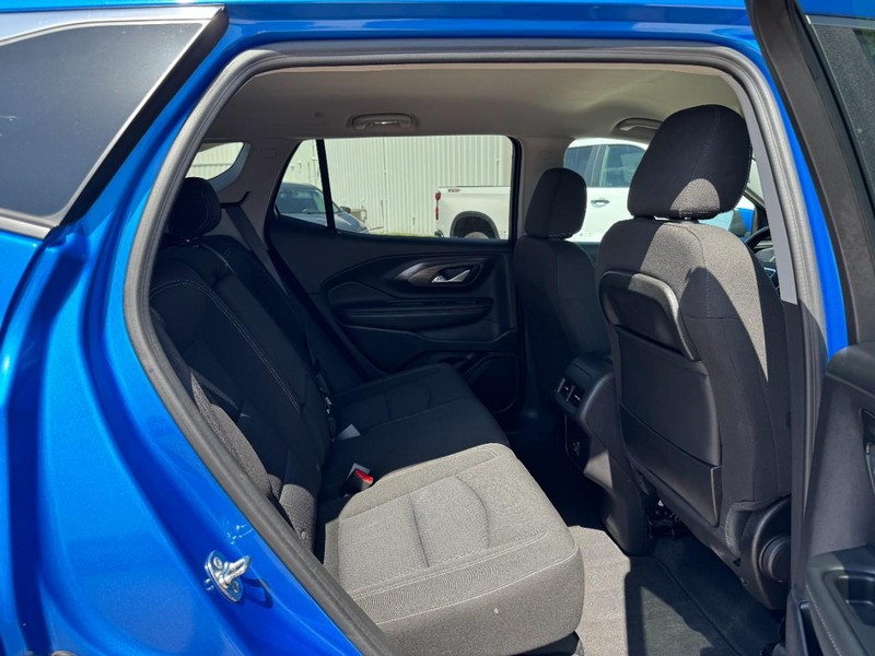 GMC Terrain Vehicle Image 10