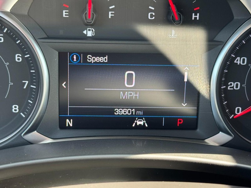GMC Terrain Vehicle Image 18