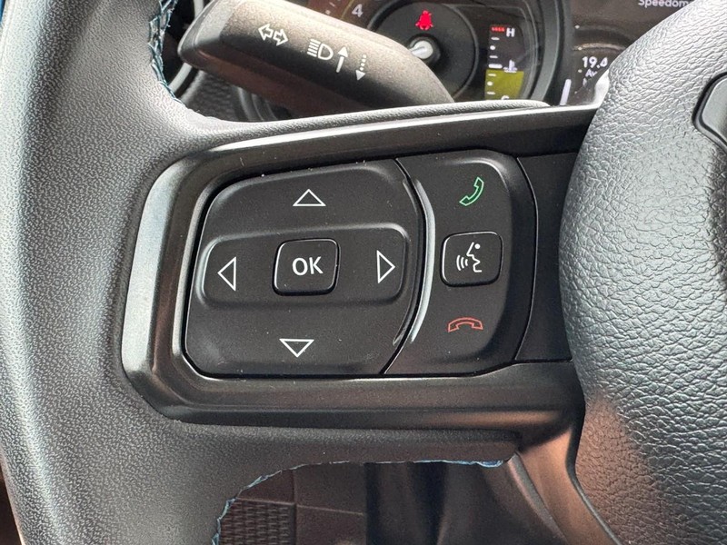 Jeep Wrangler 4xe Vehicle Image 16