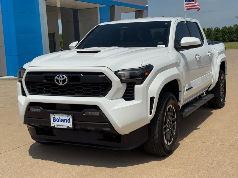 Toyota Tacoma 4WD Vehicle Image 08