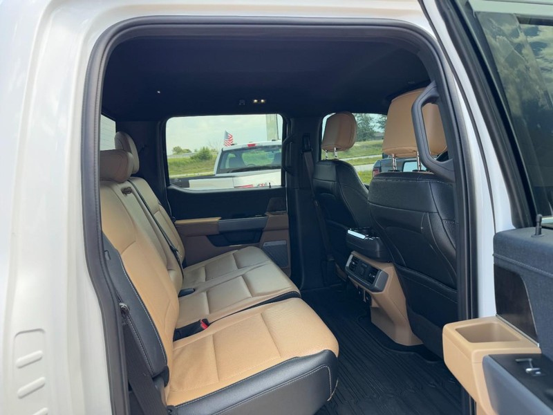 Ford F-150 Vehicle Image 10