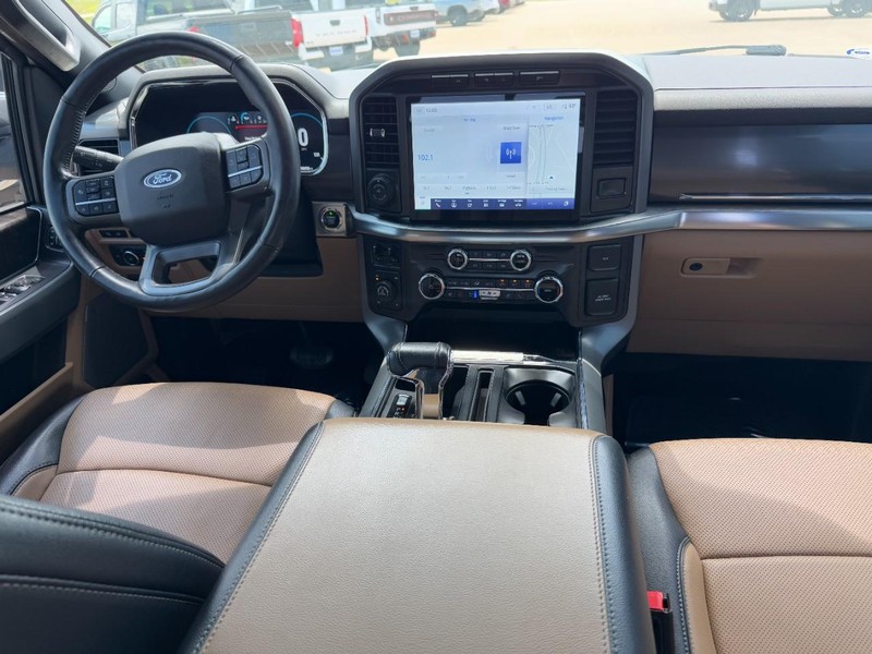 Ford F-150 Vehicle Image 11