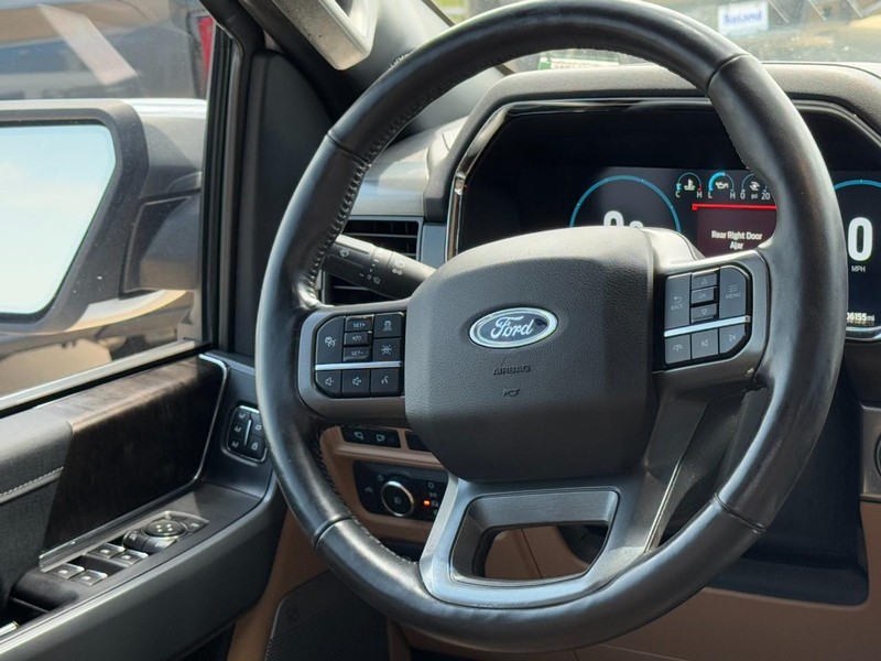 Ford F-150 Vehicle Image 12