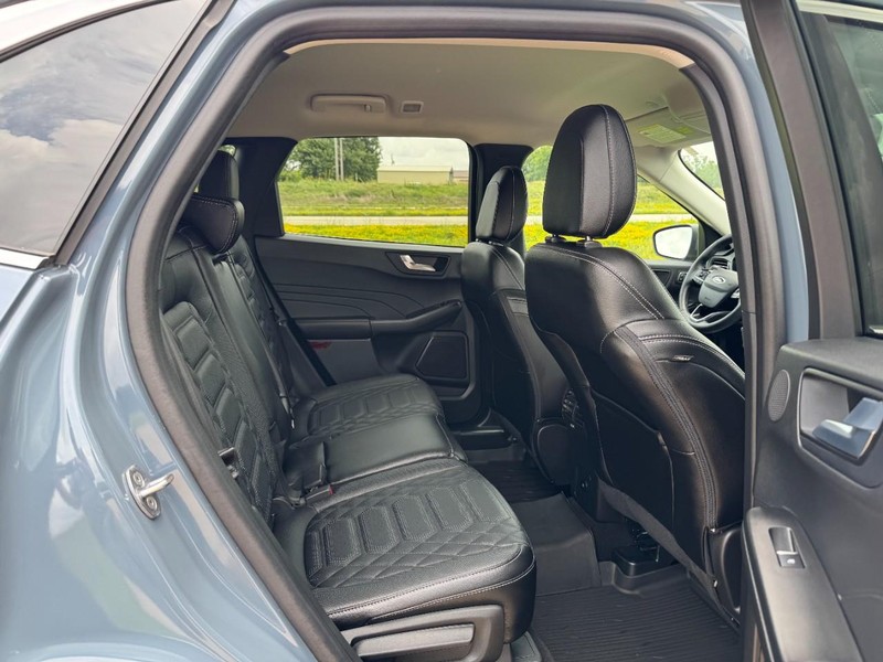 Ford Escape Vehicle Image 10
